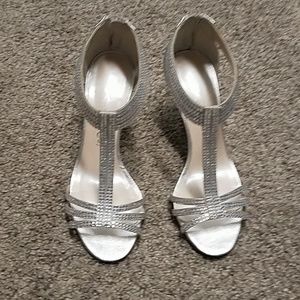 SILVER BLING SHOES